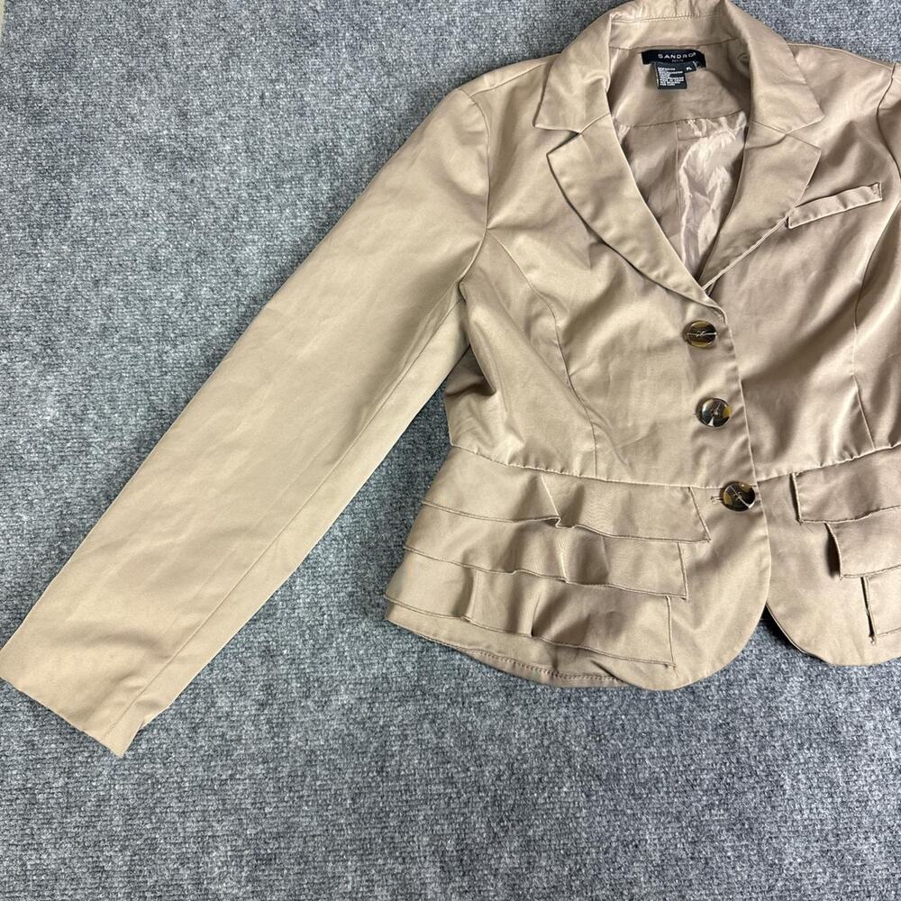 cream chic blazer - Picture 4 of 8